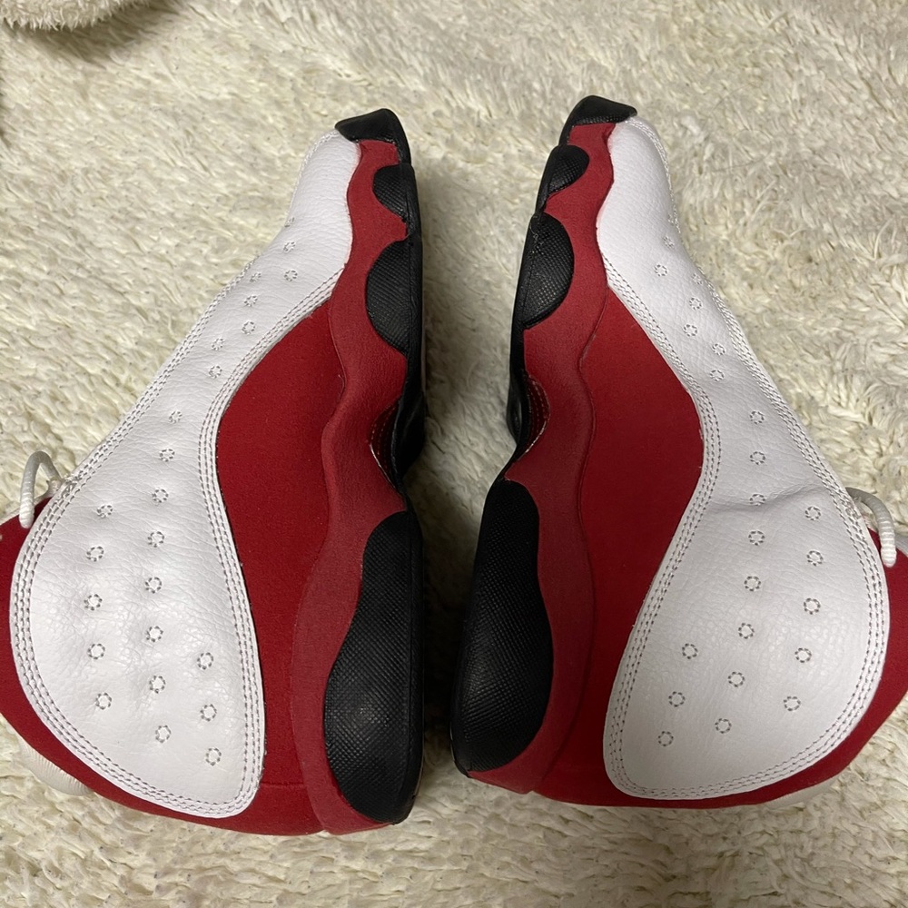 Jordan 13 - Picture 2 of 7